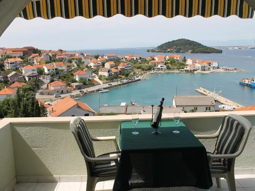 Apartment In Kali With Sea View, Balcony, Air Conditioning, Wi-Fi