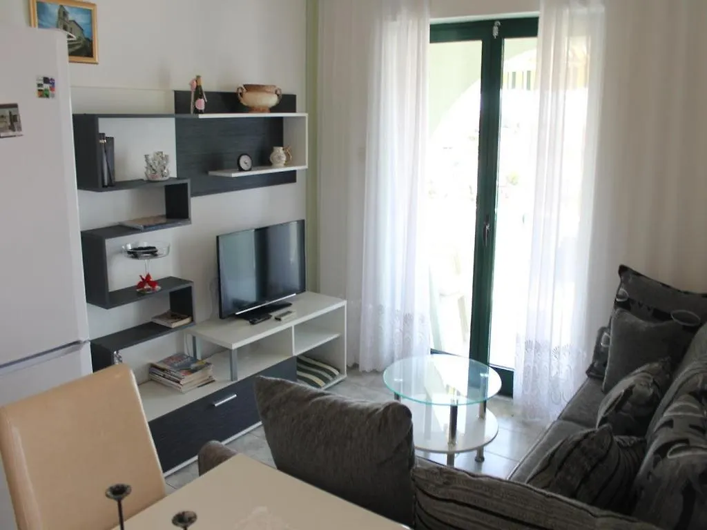 Apartment In Kali With Sea View, Balcony, Air Conditioning, Wi-Fi