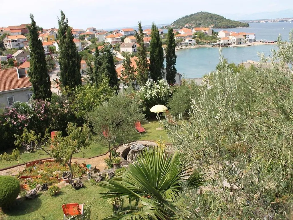 Apartment In Kali With Sea View, Balcony, Air Conditioning, Wi-Fi Croatia